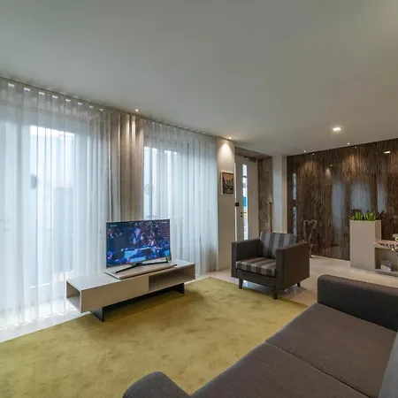 Se Estudios Apartamento